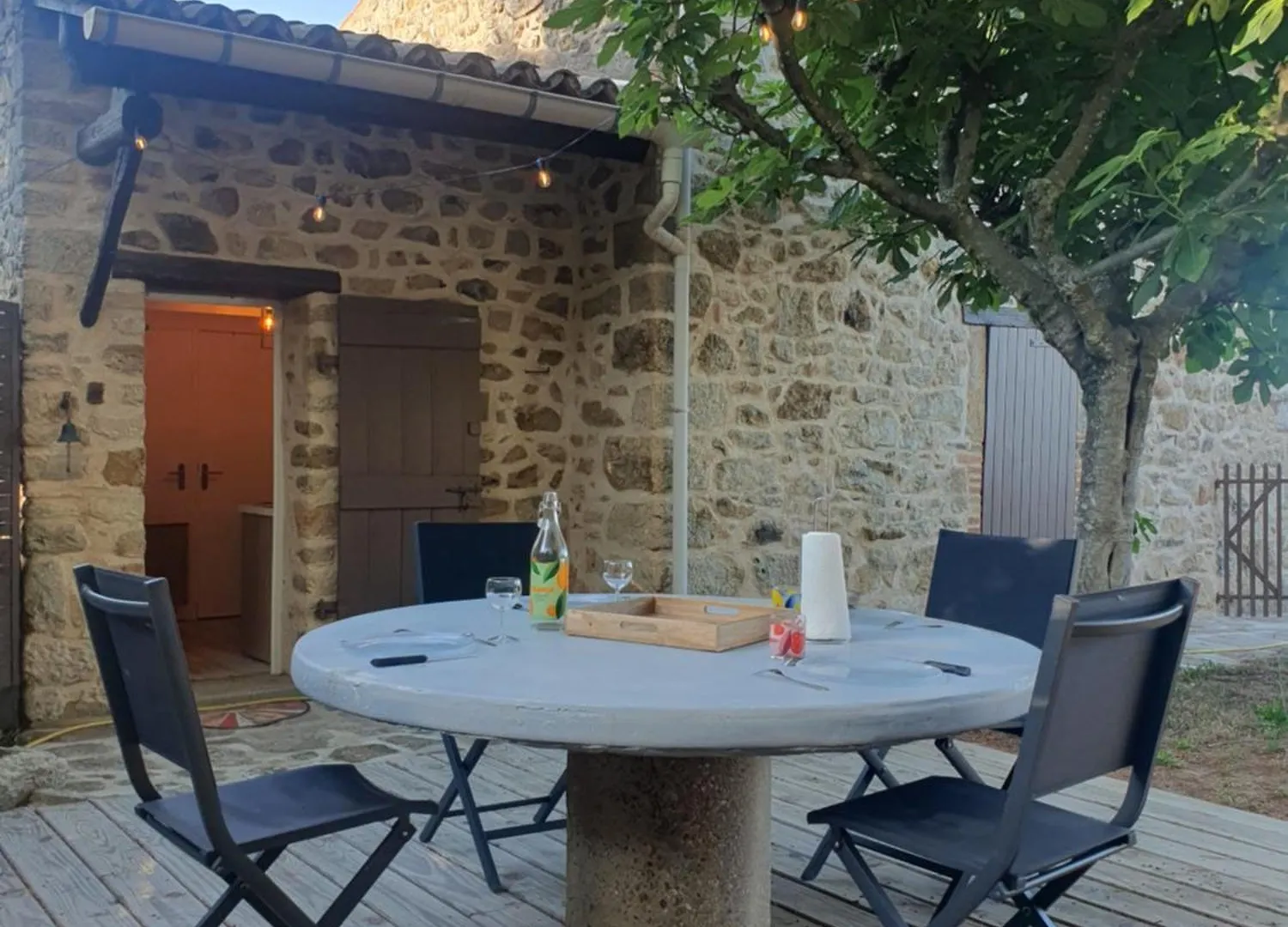 La Magnanerie Du Castanet Villa Banne